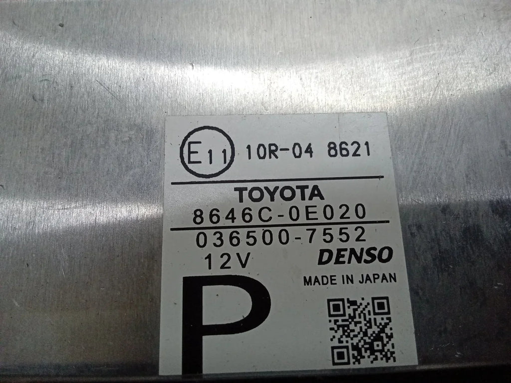 Pre-Owned 2014  Highlander Front Windshield Lane Departure Camera 8646C-0E020 OEM (Good)